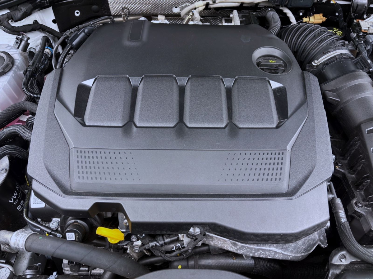 Thumb 17: Volkswagen Passat Variant 2.0 TDI DSG BUSINESS NAVI KAMERA ACC SITZHZG