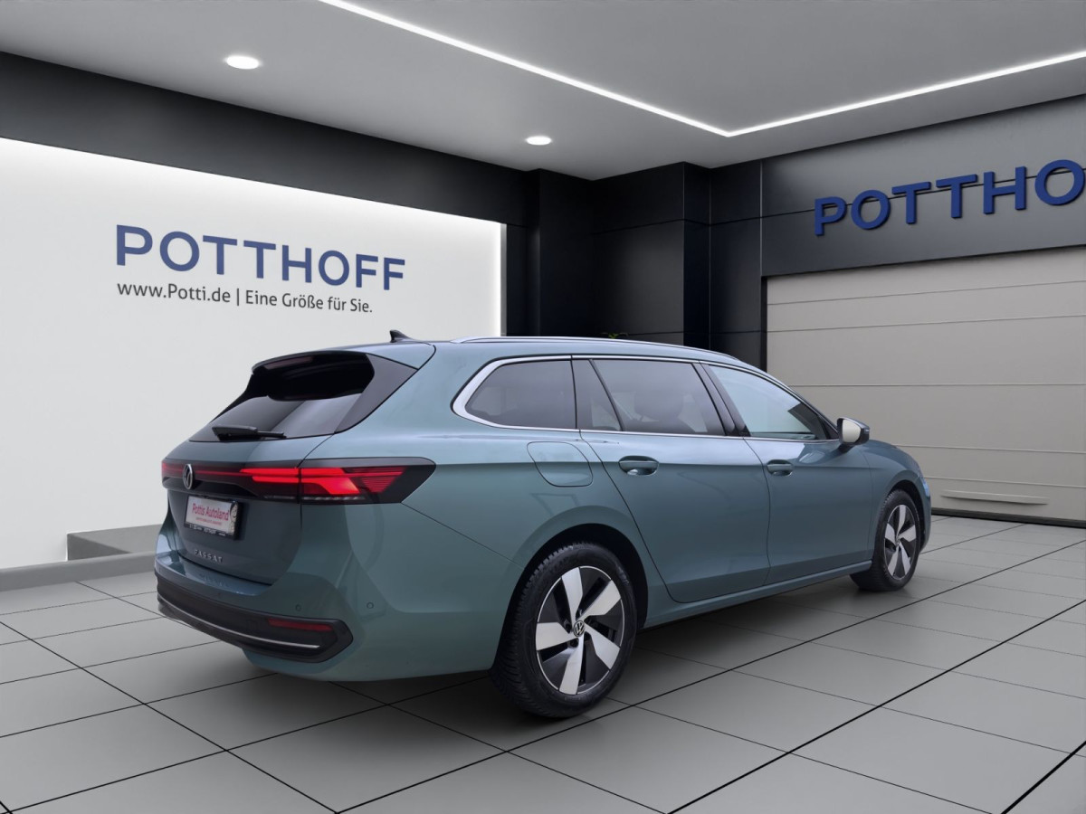 Thumb 4: Volkswagen Passat Variant 2.0 TDI DSG BUSINESS AHK NAVI KAMERA ACC