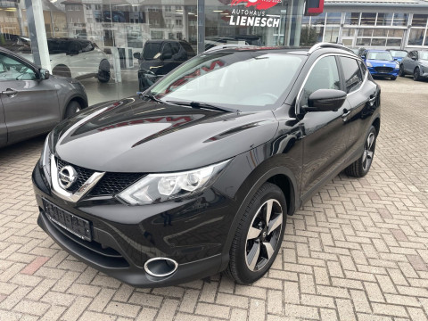 Automodell: Qashqai in der Farbe schwarz