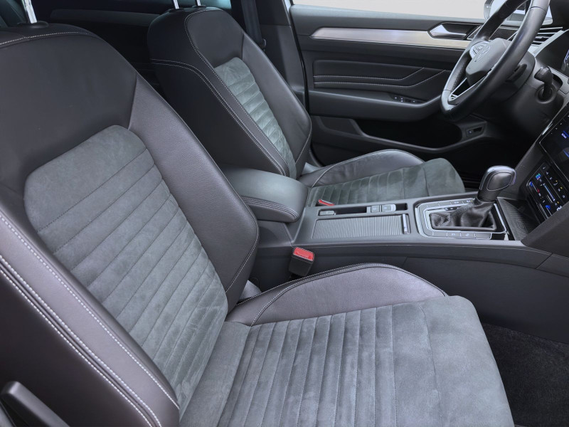 Bild 15: Volkswagen Passat Variant 2.0 TDI DSG ELEGANCE PANO STDHZG AHK NAVI