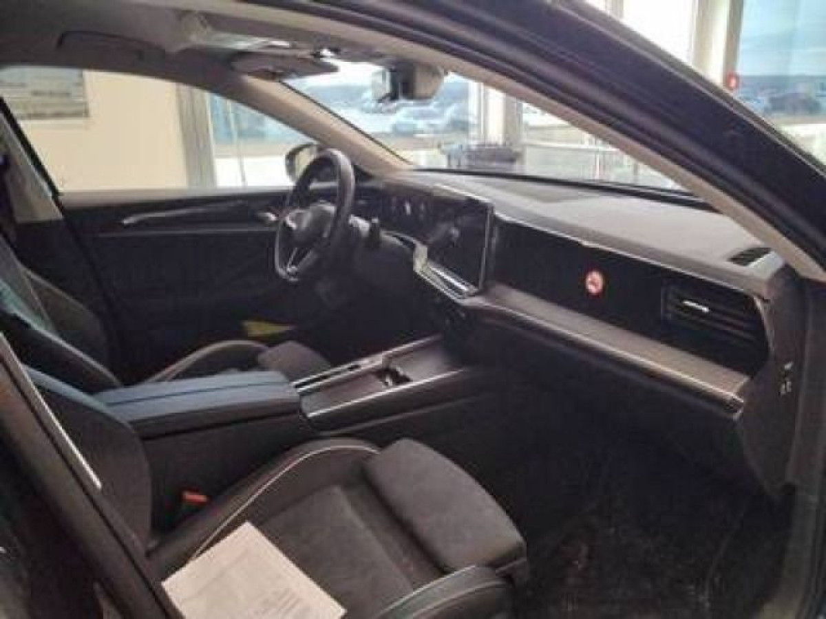 Thumb 2: Volkswagen Passat Variant 1.5 TSI eHybrid DSG BUSINESS AHK KAMERA NAVI ACC