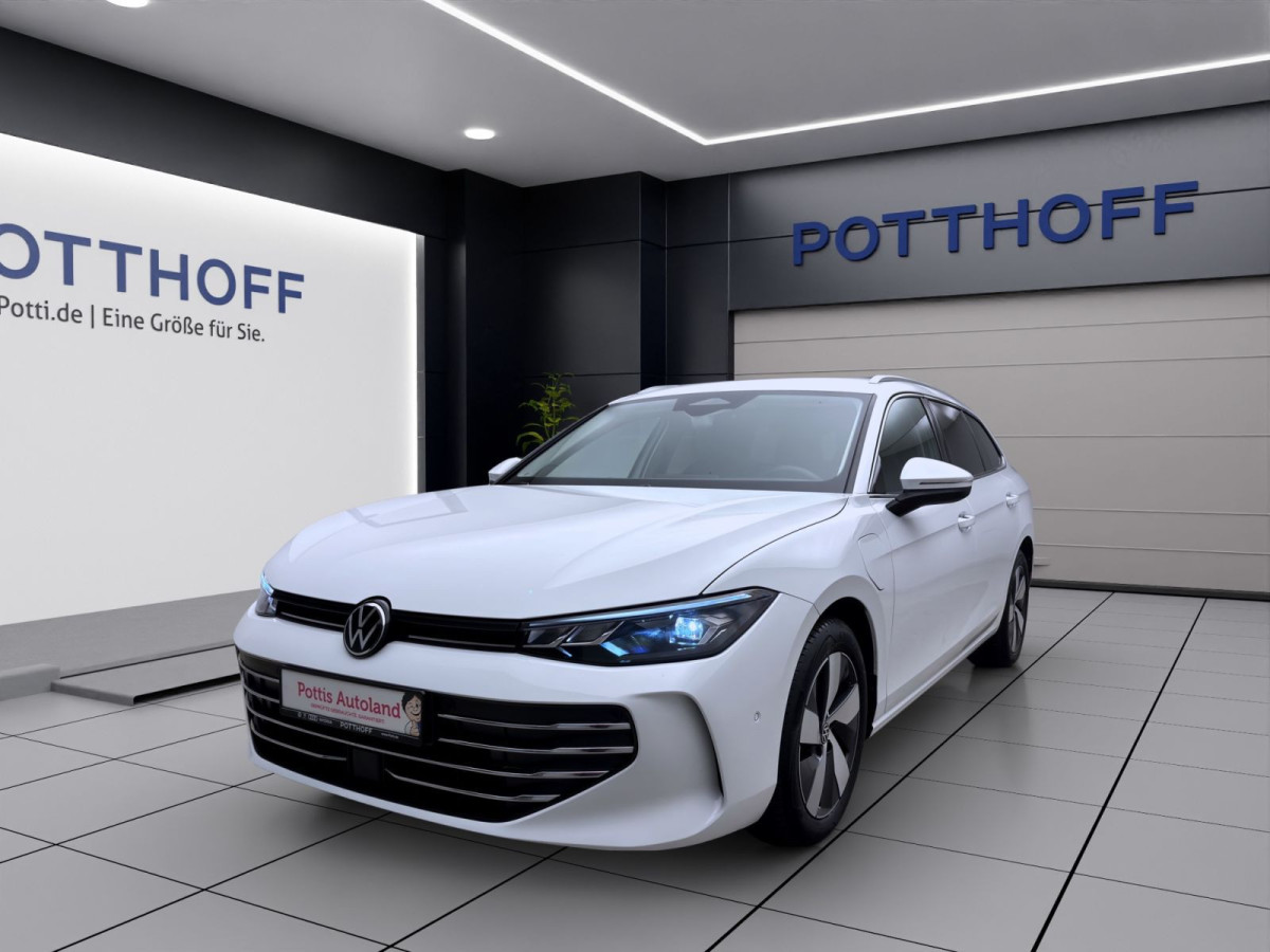 Thumb 0: Volkswagen Passat Variant 1.5 TSI eHybrid DSG BUSINESS AHK KAMERA NAVI PDC