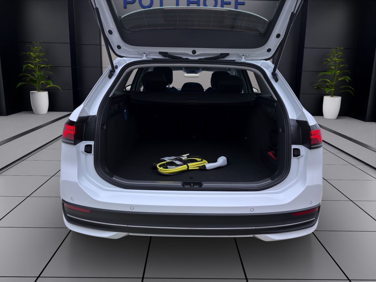 Thumb 3: Volkswagen Passat Variant 1.5 TSI eHybrid DSG BUSINESS AHK KAMERA NAVI PDC