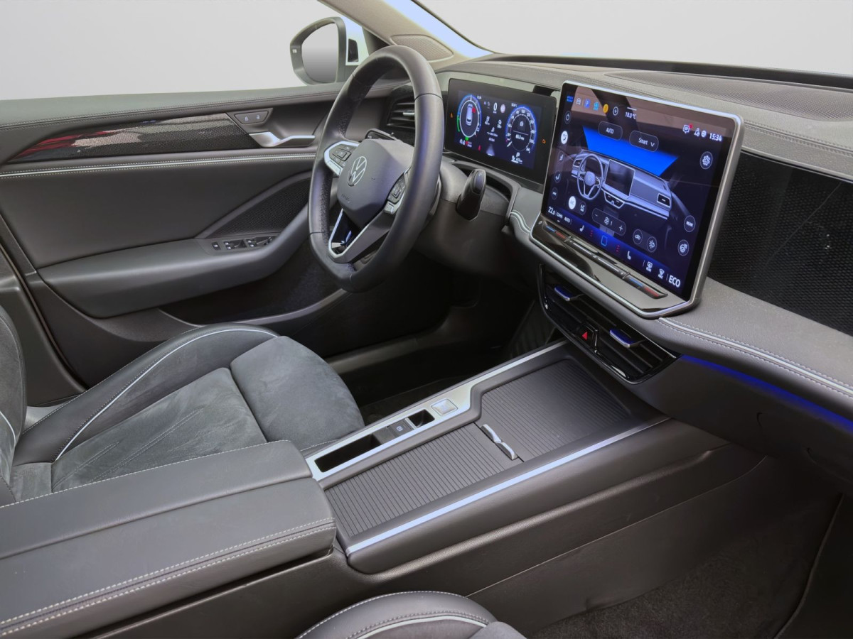 Thumb 16: Volkswagen Passat Variant 1.5 TSI eHybrid DSG BUSINESS AHK KAMERA NAVI PDC