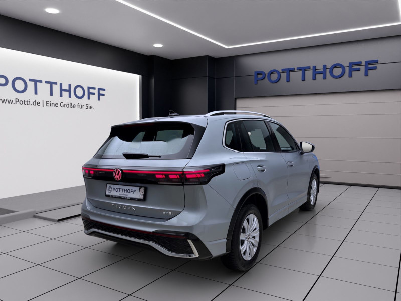 Bild 4: Volkswagen Tiguan 1.5 eTSI DSG R-LINE IQ.LIGHT NAVI KAMERA SITZHZG