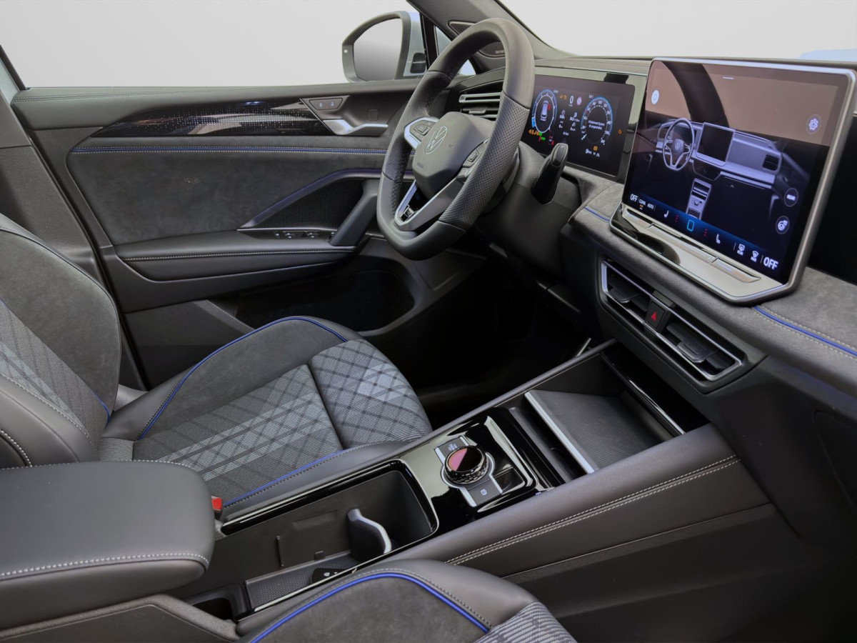 Thumb 15: Volkswagen Tiguan 1.5 eTSI DSG R-LINE IQ.LIGHT NAVI KAMERA SITZHZG
