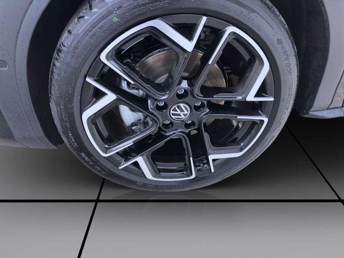 Thumb 7: Volkswagen T-Roc 1.5 eTSI DSG R-LINE AHK IQ.LIGHT NAVI HuD