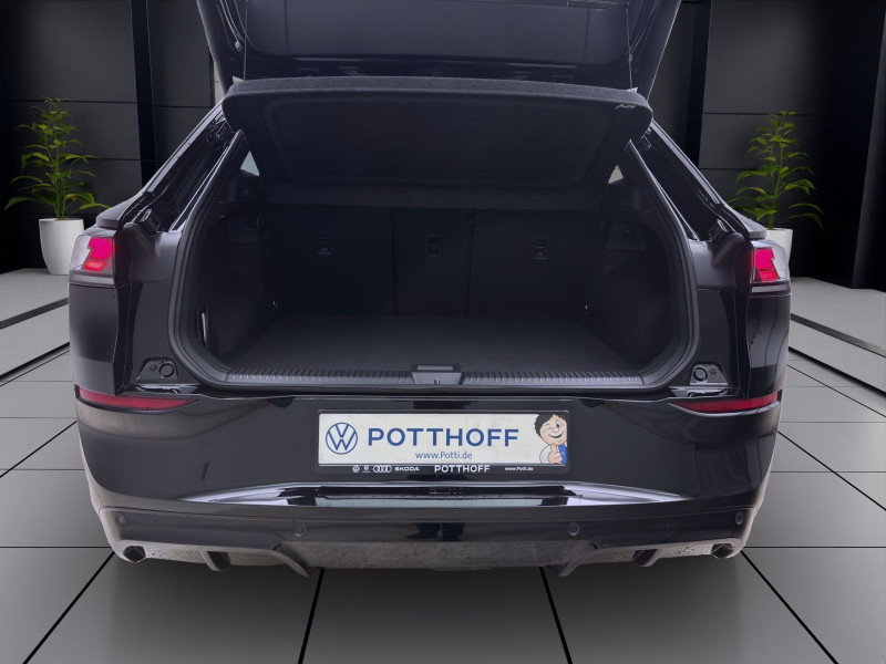 Bild 3: Volkswagen T-Roc 1.5 eTSI DSG R-LINE AHK IQ.LIGHT NAVI HuD