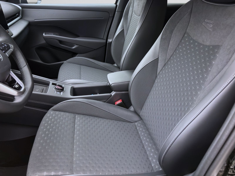 Bild 8: Volkswagen T-Roc 1.5 eTSI DSG R-LINE AHK IQ.LIGHT NAVI HuD