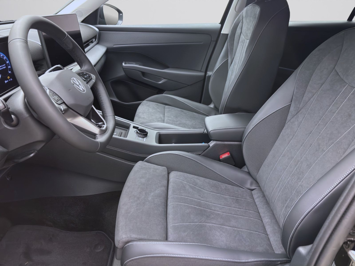 Thumb 8: Volkswagen T-Roc 1.5 eTSI DSG STYLE AHK IQ.LIGHT NAVI HuD