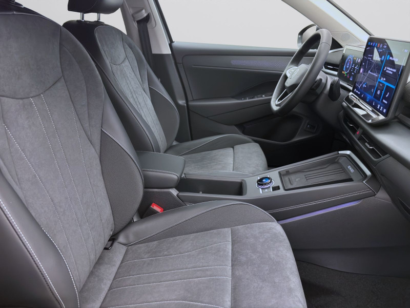 Bild 15: Volkswagen T-Roc 1.5 eTSI DSG STYLE AHK IQ.LIGHT NAVI HuD