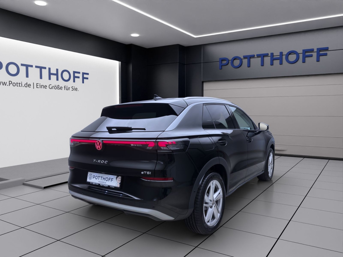 Thumb 4: Volkswagen T-Roc 1.5 eTSI DSG STYLE AHK IQ.LIGHT NAVI HuD