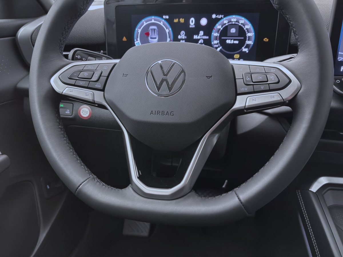 Thumb 11: Volkswagen T-Roc 1.5 eTSI DSG STYLE AHK IQ.LIGHT NAVI HuD