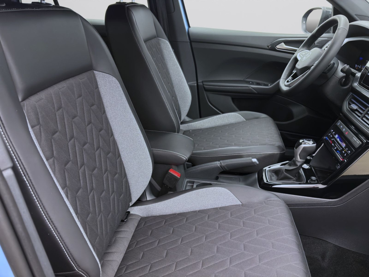 Thumb 15: Volkswagen T-Cross 1.0 TSI DSG ENERGY AHK KAMERA NAVI PDC