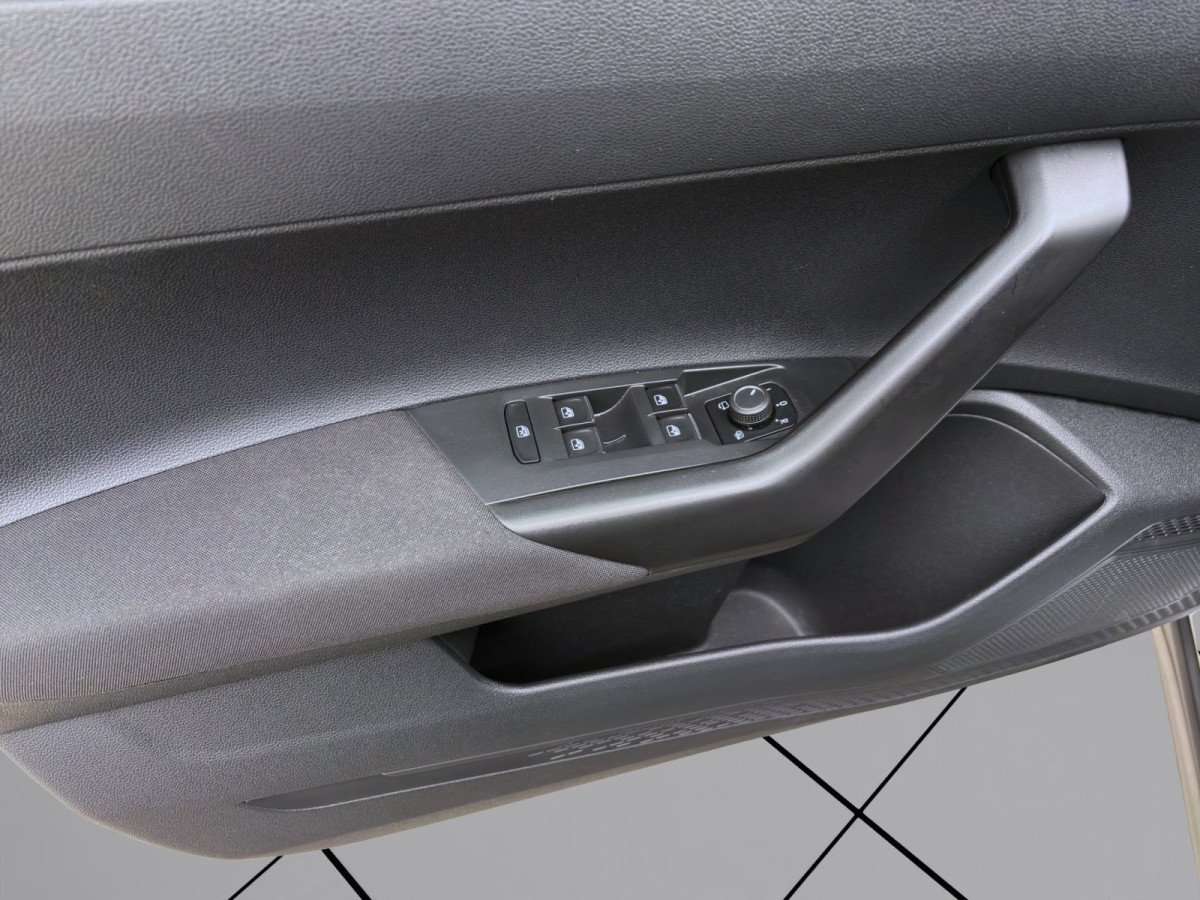 Thumb 9: Volkswagen Taigo 1.0 TSI DSG STYLE IQ.LIGHT KAMERA ACC SITZHZG