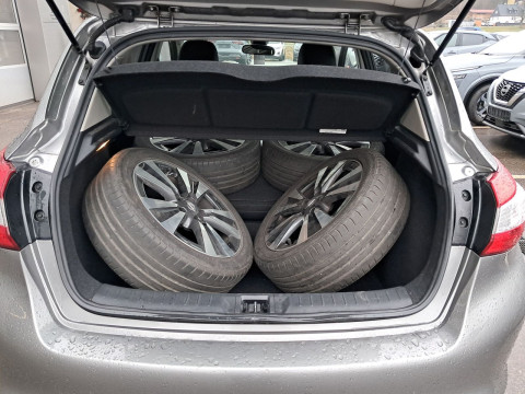 Ansicht 12 - Gebrauchtwagen Fahrzeug, Modell Pulsar der Marke Nissan von Verkäufer Autohaus Ebner GmbH