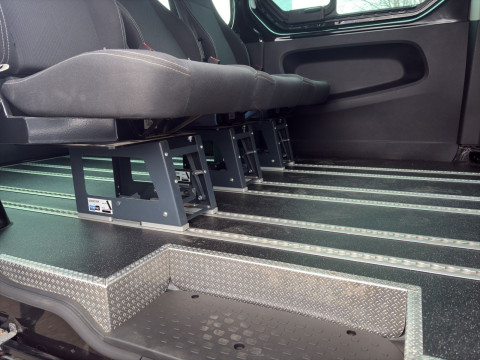 Ansicht 21 - Gebrauchtwagen Fahrzeug, Modell NV300 der Marke Nissan von Verkäufer Autohaus Rabus e.K.