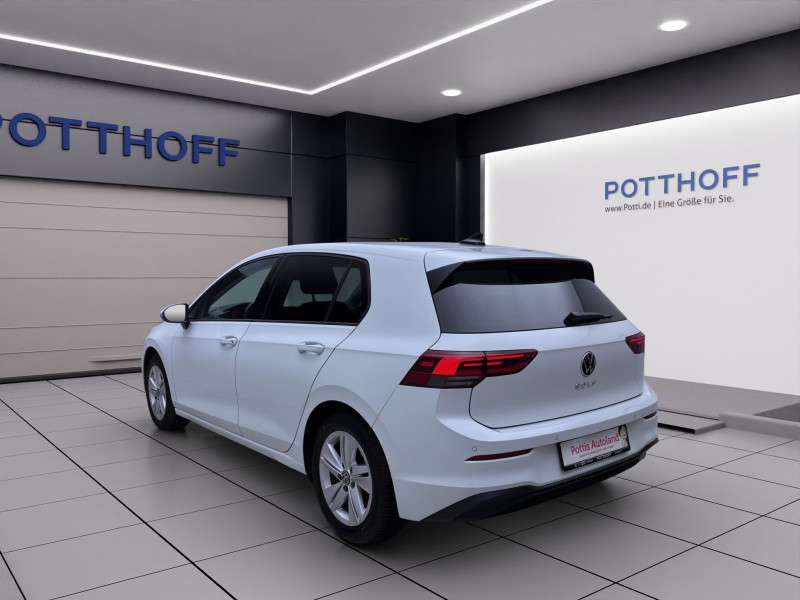 Bild 1: Volkswagen Golf 1.5 TSI LIFE STDHZG AHK KAMERA NAVI