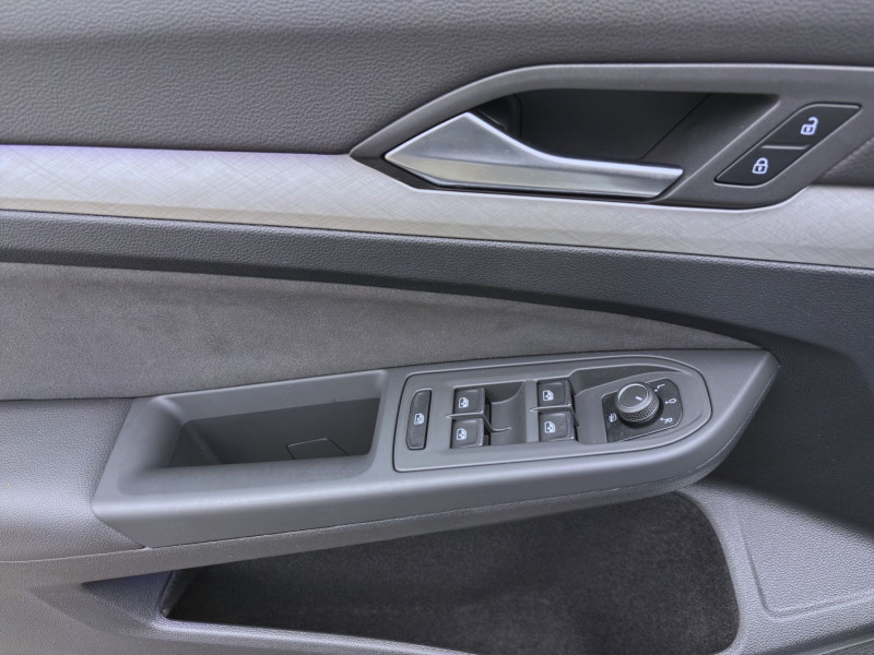 Bild 9: Volkswagen Golf 1.5 TSI LIFE STDHZG AHK KAMERA NAVI