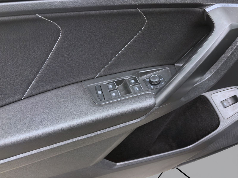 Bild 8: Volkswagen Tiguan Allspace 2.0 TDI DSG 4M R-LINE STDHZG KAMERA NAVI