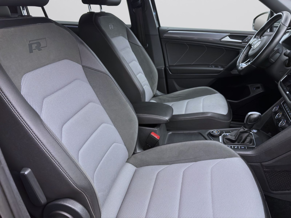 Thumb 14: Volkswagen Tiguan Allspace 2.0 TDI DSG 4M R-LINE STDHZG KAMERA NAVI