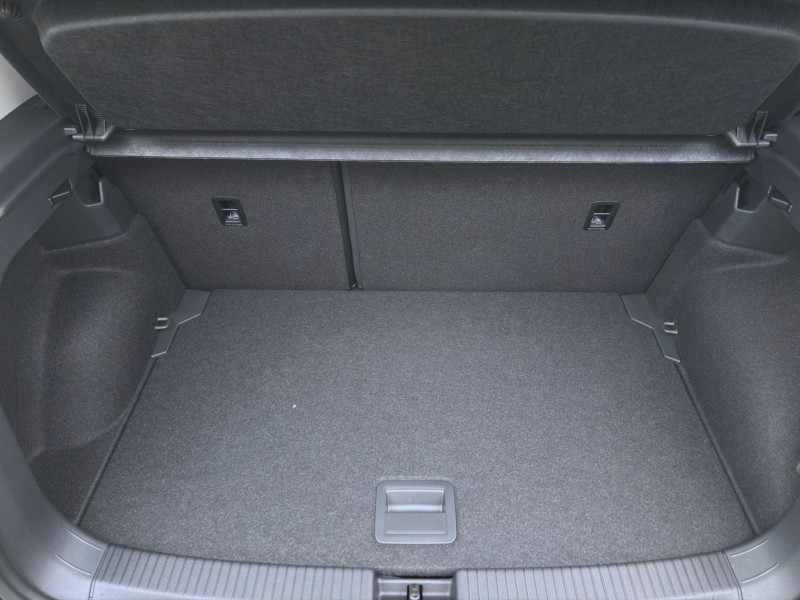 Bild 3: Volkswagen T-Cross 1.0 TSI DSG LIFE AHK KAMERA KLIMA SHZG