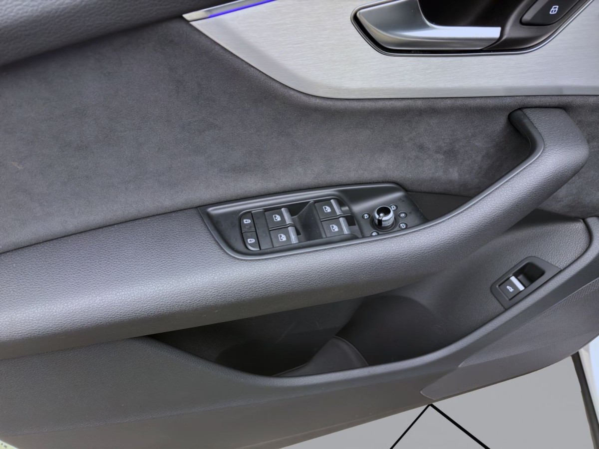 Thumb 9: Audi Q7 50 TDI Q S LINE PANO KAMERA MATRIX LM22