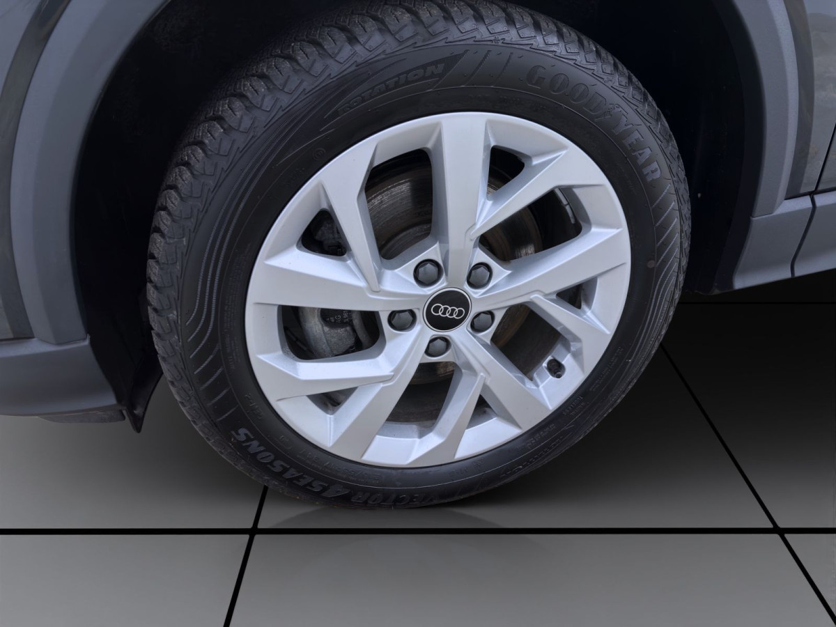 Thumb 7: Audi Q2 35 TDI MATRIX NAVI KAMERA SITZHZG