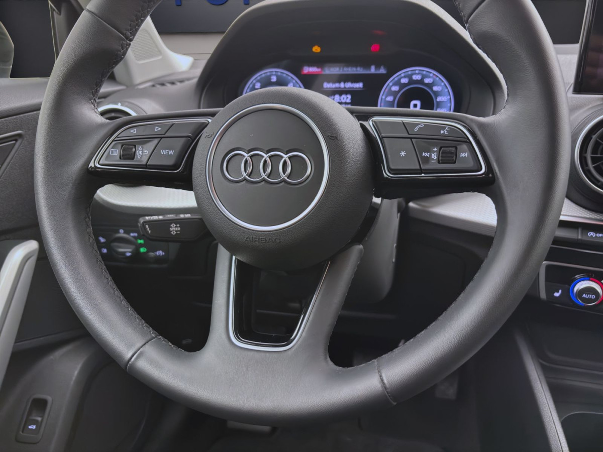 Thumb 11: Audi Q2 35 TDI MATRIX NAVI KAMERA SITZHZG