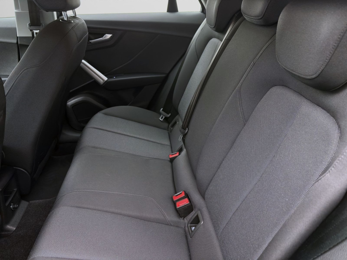 Thumb 14: Audi Q2 35 TDI MATRIX NAVI KAMERA SITZHZG