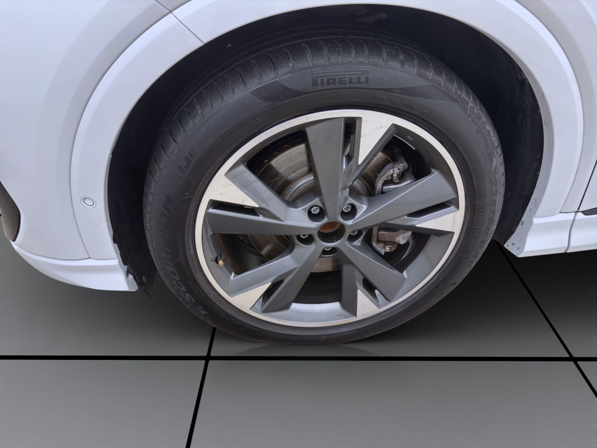 Thumb 7: Audi Q4 Sportback e-tron 40 S LINE PANO MATRIX NAVI SONOS