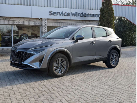 Automodell: Qashqai in der Farbe grau