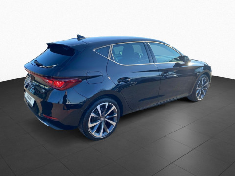 Seat Leon - Leon 1.5eTSI DSG FR Navi ACC RFK Beats LED Sitzh