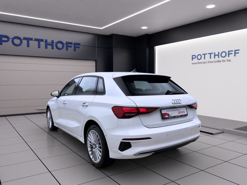 Bild 1: Audi A3 Sportback 30 TDI ADVANCED NAVI+ SITZHZG KLIMA PDC