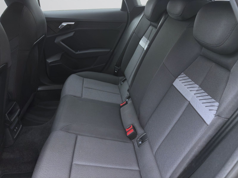 Bild 14: Audi A3 Sportback 30 TDI ADVANCED NAVI+ SITZHZG KLIMA PDC