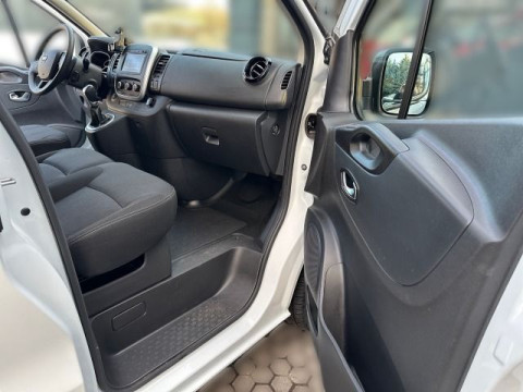 Ansicht 12 - Gebrauchtwagen Fahrzeug, Modell NV300 der Marke Nissan von Verkäufer Bücherl JO.-TEC. GmbH Rötz