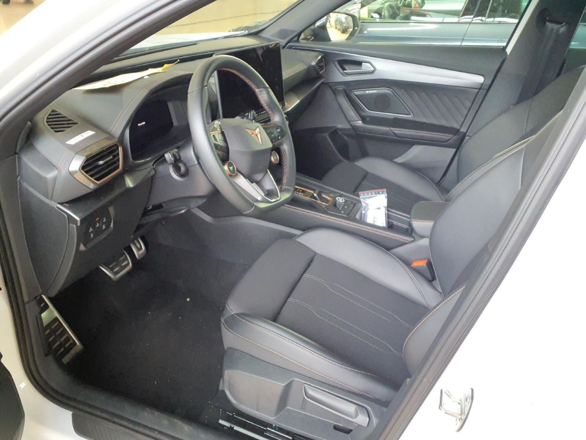 Thumb 2: Cupra Formentor 2.0 TDI DSG NAVI SITZHZG KAMERA PDC LED