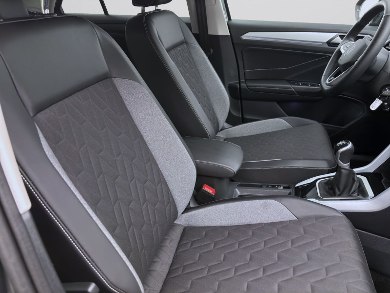 Bild 15: Volkswagen T-Roc 1.0 TSI GOAL NAVI KLIMA PDC SHZG