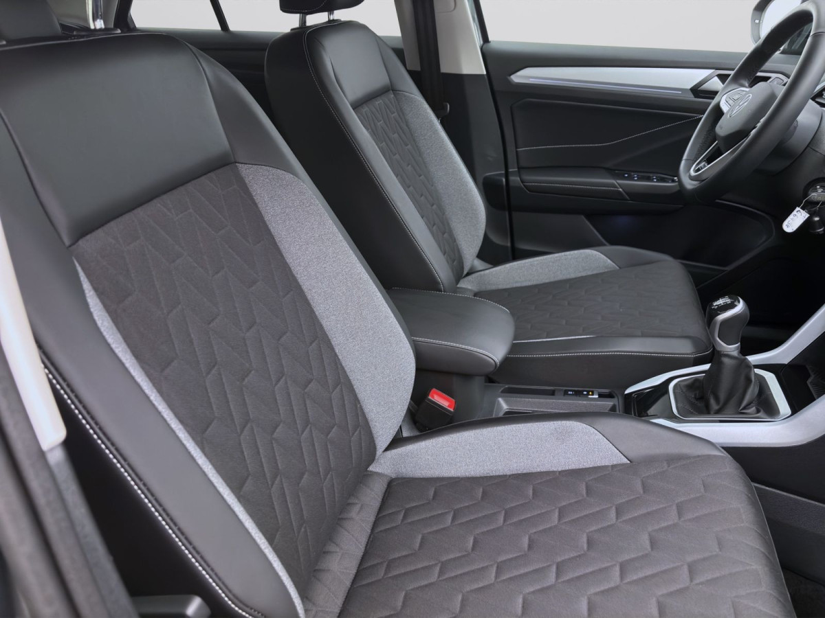 Thumb 15: Volkswagen T-Roc 1.0 TSI GOAL NAVI KLIMA PDC SHZG