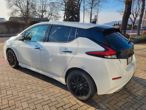 Ansicht 4 - Gebrauchtwagen Fahrzeug, Modell Leaf der Marke Nissan von Verkäufer Autohaus Jung GmbH