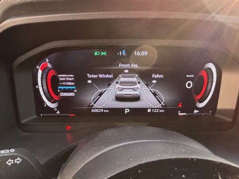 Ansicht 9 - Gebrauchtwagen Fahrzeug, Modell Qashqai der Marke Nissan von Verkäufer Frohreich automobile e.K.