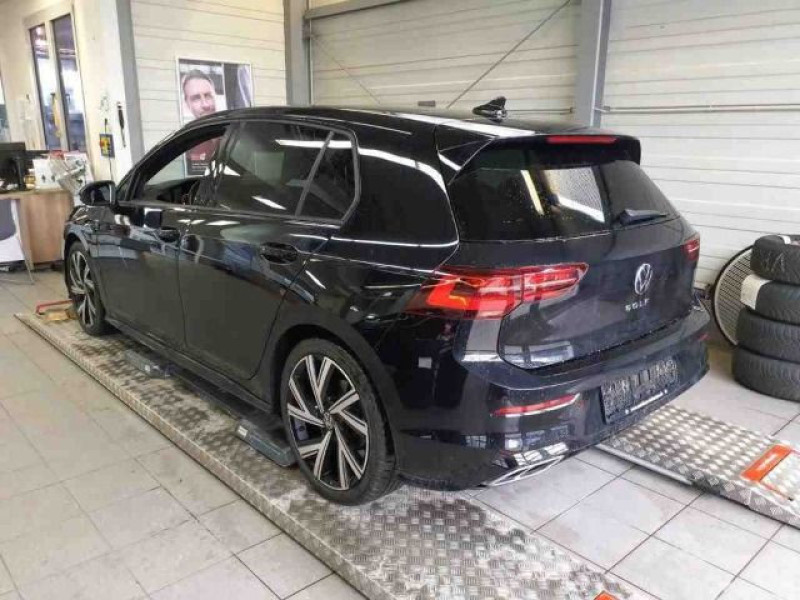 Bild 1: Volkswagen Golf 2.0 TDI DSG R-LINE PANO IQ.LIGHT HuD KAMERA