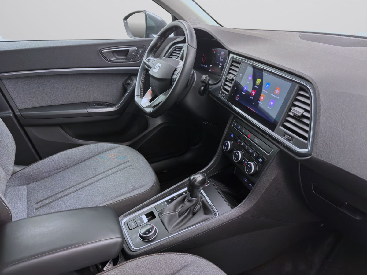 Thumb 16: Seat Ateca 2.0 TDI DSG STYLE AHK NAVI SITZHZG PDC