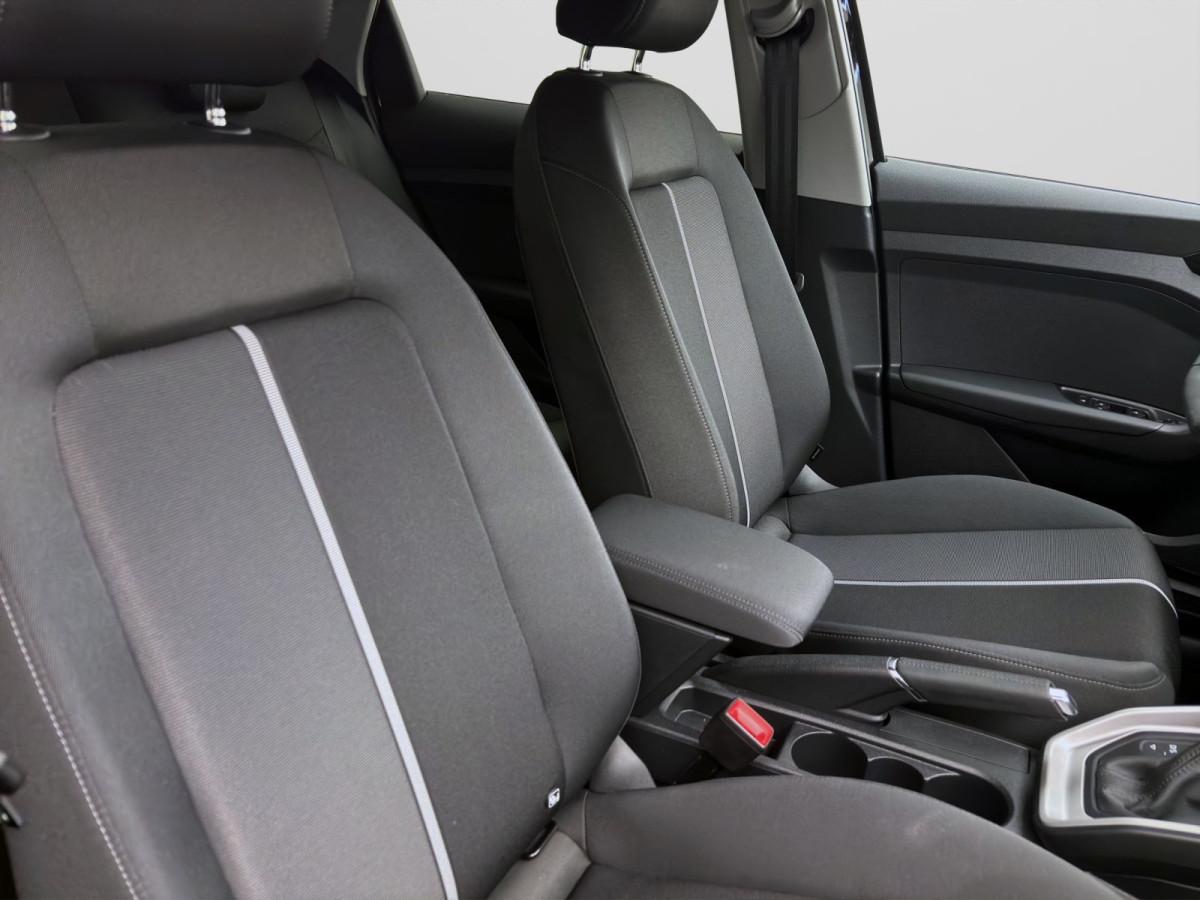 Thumb 15: Audi A1 Sportback 25 TFSI S LINE NAVI+ SITZHZG PDC KLIMA