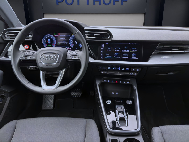 Bild 12: Audi A3 Limousine 30 TFSI NAVI+ KAMERA SITZHZG PDC KLIMA