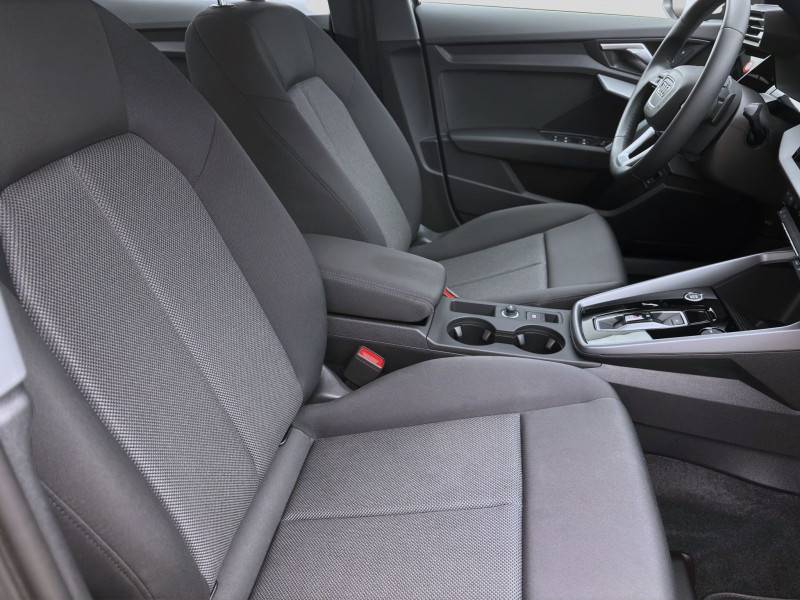 Bild 15: Audi A3 Limousine 30 TFSI NAVI+ KAMERA SITZHZG PDC KLIMA