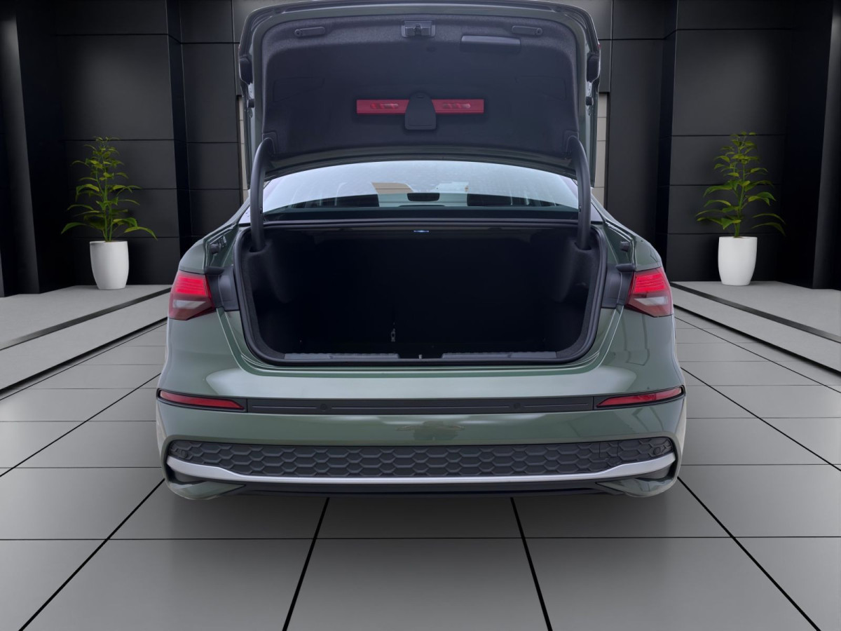 Thumb 3: Audi A3 Limousine 30 TFSI NAVI+ KAMERA SITZHZG PDC KLIMA