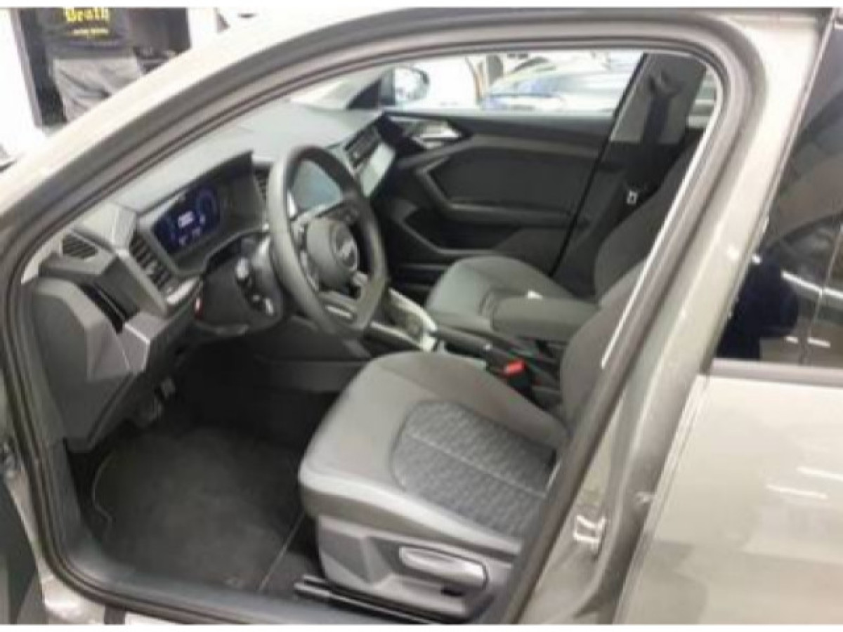 Thumb 2: Audi A1 Sportback 25 TFSI S LINE NAVI LED SITZHZG VIRTUAL