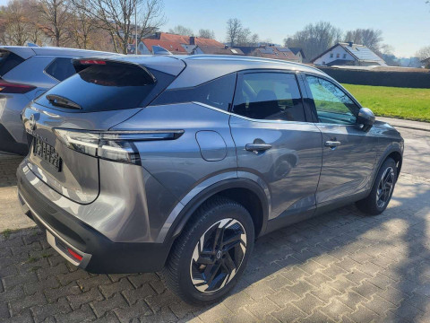 Ansicht 1 - Gebrauchtwagen Fahrzeug, Modell Qashqai der Marke Nissan von Verkäufer Auto Dazet