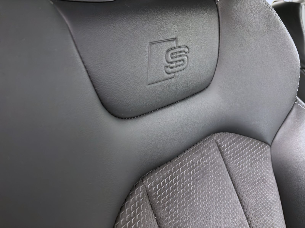 Thumb 16: Audi Q8 50 TDI Q S LINE STANDHZG MATRIX NAVI+ B&O